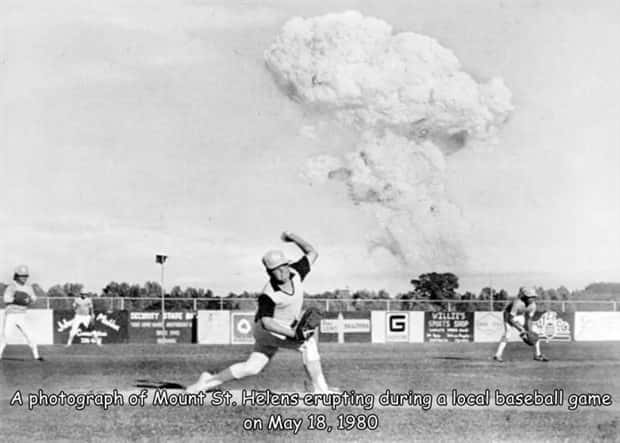 Interesting Pictures with Captions #143 (25 photos)