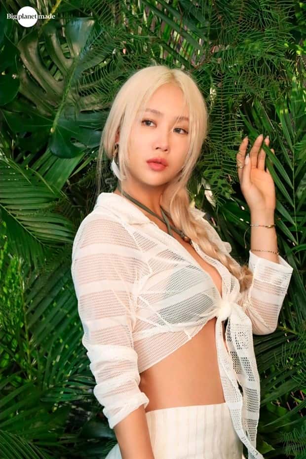 Hot Girls from South Korea #4 (21 photos)