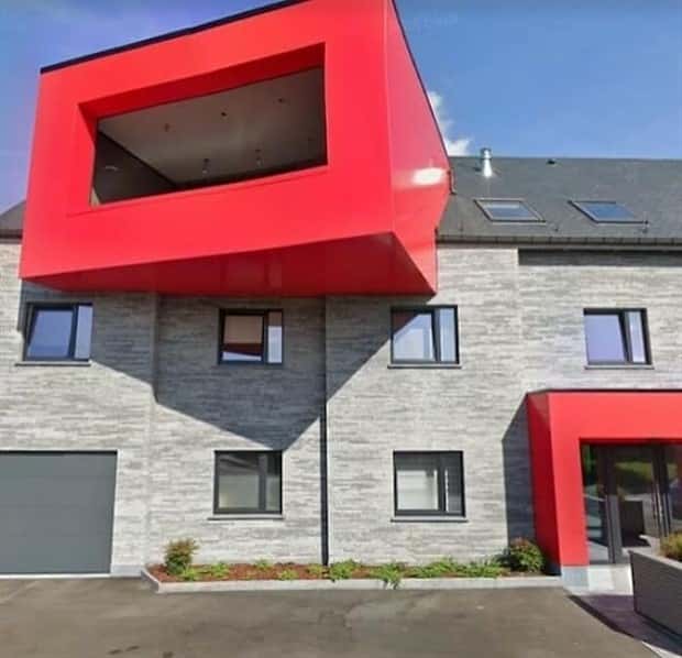 Ridiculously Strange Belgian Houses #10 (29 photos)