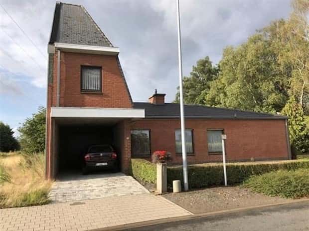 Ridiculously Strange Belgian Houses #10 (29 photos)