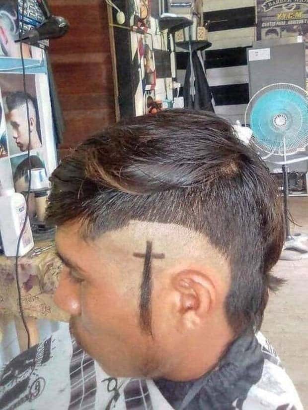 Strange Haircuts that Cannot Go Unnoticed #32 (24 photos)