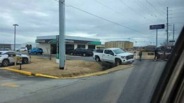 Insane Driving Fails #24 (22 photos)