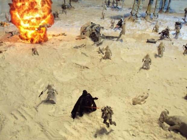 Star Wars Diorama Showcases Hoth Battle (18 photos)