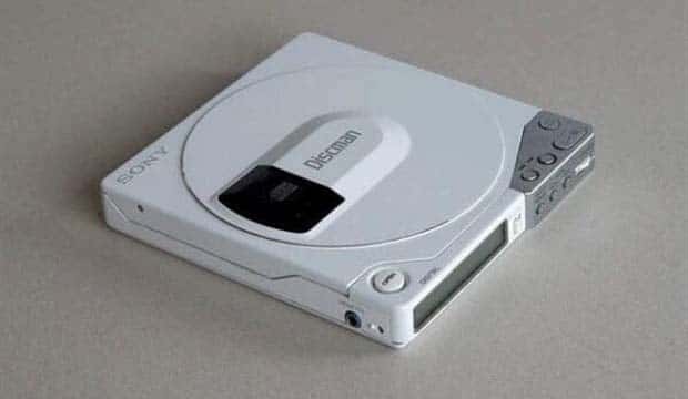 80s tech gadgets 23 Vintage 80s Tech Gadgets Flashback (33 photos)