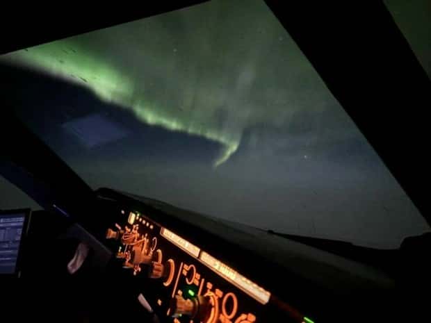 Spectacular Aurora Borealis Pictures That Stun (25 photos)