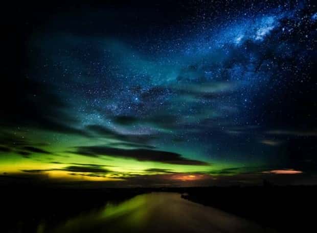 Spectacular Aurora Borealis Pictures That Stun (25 photos)
