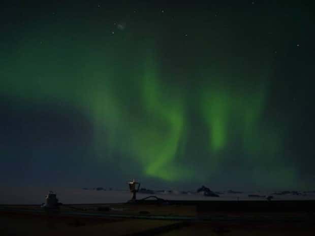 Spectacular Aurora Borealis Pictures That Stun (25 photos)