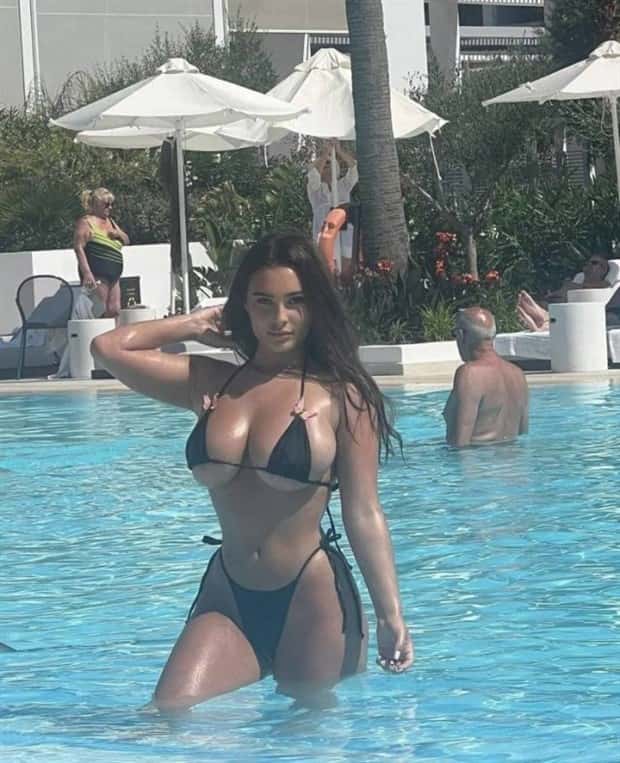 busty girls 14 Hot Busty Girls #67 (25 photos)