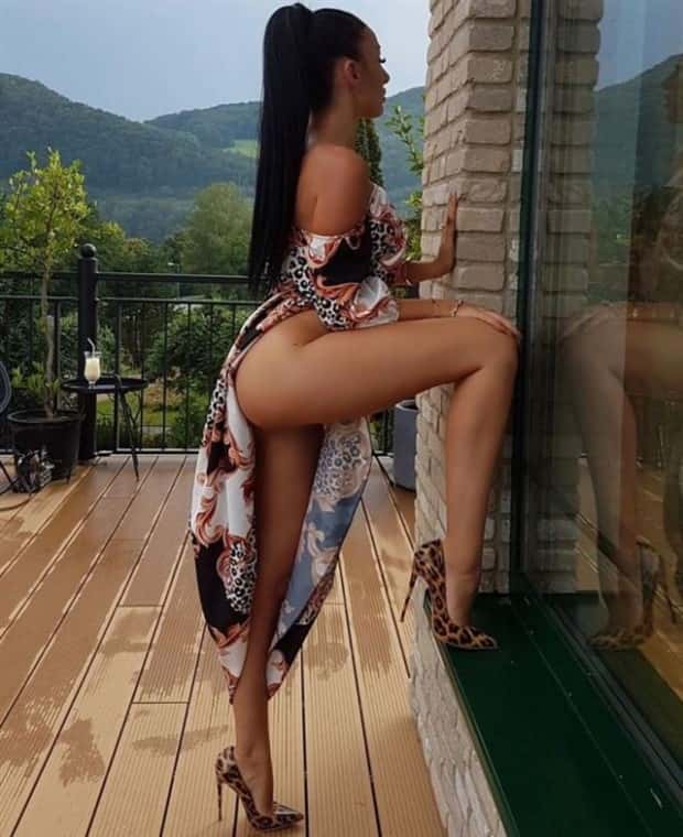 girls with long legs 2 Hot Girls with Beautiful Legs #60 (20 photos)