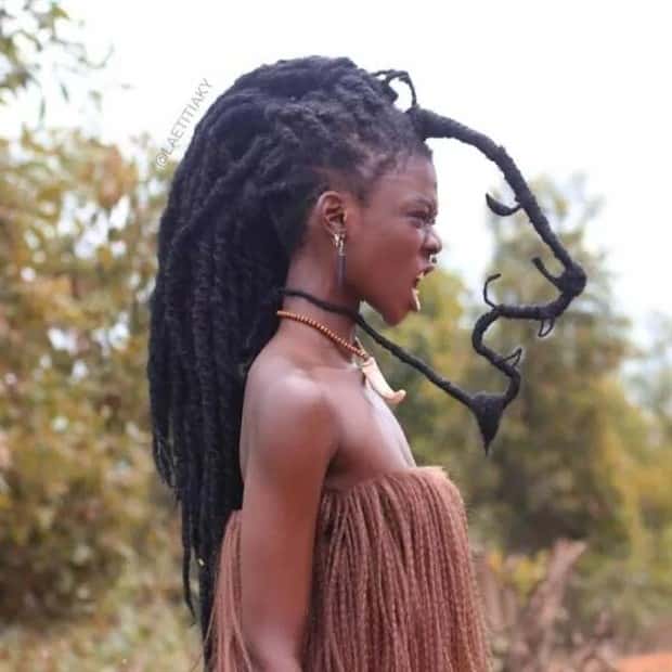 laetitia ky hair sculptures 10 Extraordinary Hair Sculptures by Laetitia Ky (28 photos)