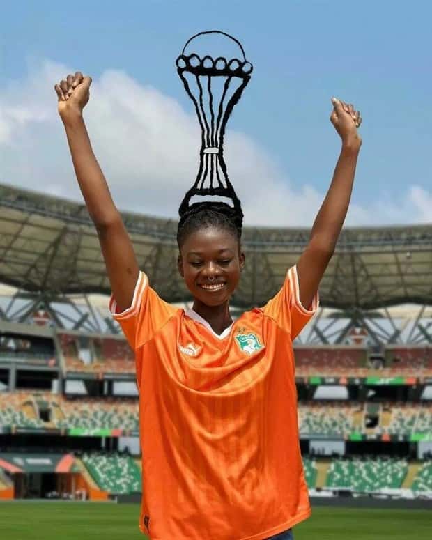 laetitia ky hair sculptures 21 Extraordinary Hair Sculptures by Laetitia Ky (28 photos)