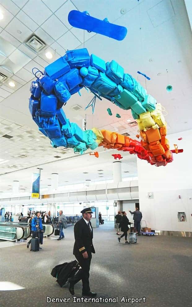 Interesting Pictures with Captions #151 (25 photos)