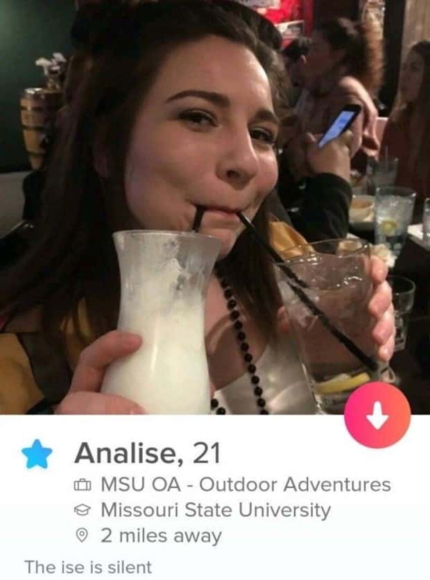 shameless tinder girls 14 Shameless Tinder Girls Who Keep It Real (29 photos)