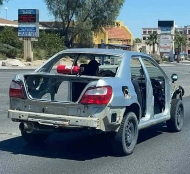 strange cars 22 Strange Cars that Will Leave You in Awe #26 (23 photos)