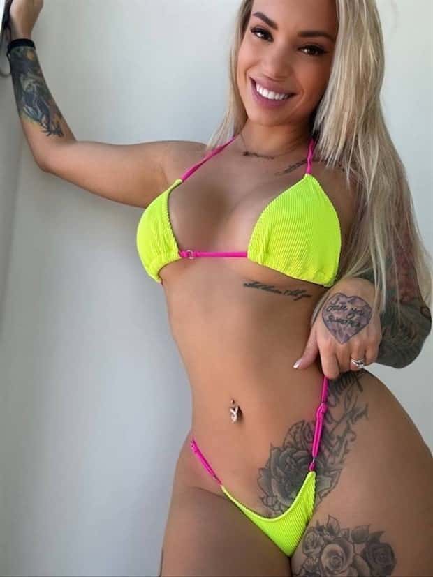 tattooed girls 13 Hot Tattooed Girls #25 (21 photos)