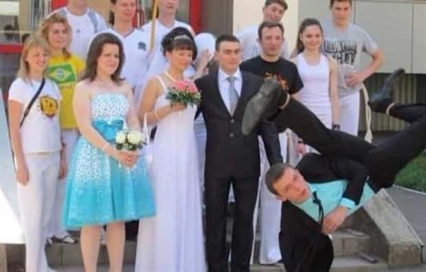 Wonderfully Eccentric Russian Wedding Photos (40 photos)