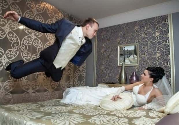Wonderfully Eccentric Russian Wedding Photos (40 photos)