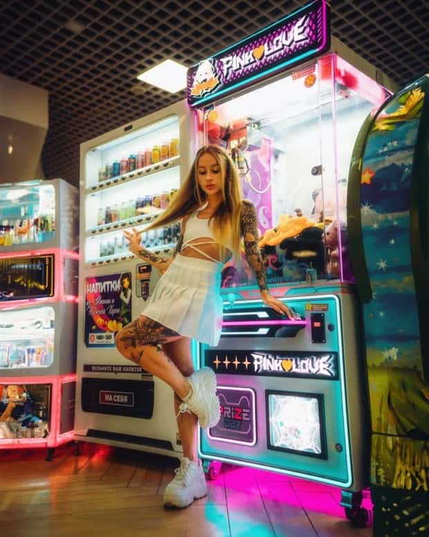 A Little Fun for Adults #403 (22 photos)