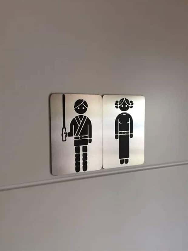 funny bathroom signs 7 Funny Bathroom Signs Found in Public (29 photos)