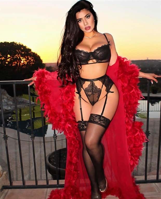 girls in sexy lingerie 15 Hot Lingerie Girls #72 (24 photos)