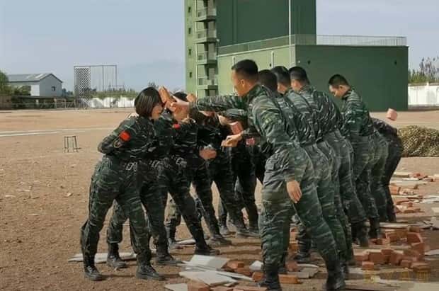 Klyker Picdump #1727 (42 photos)