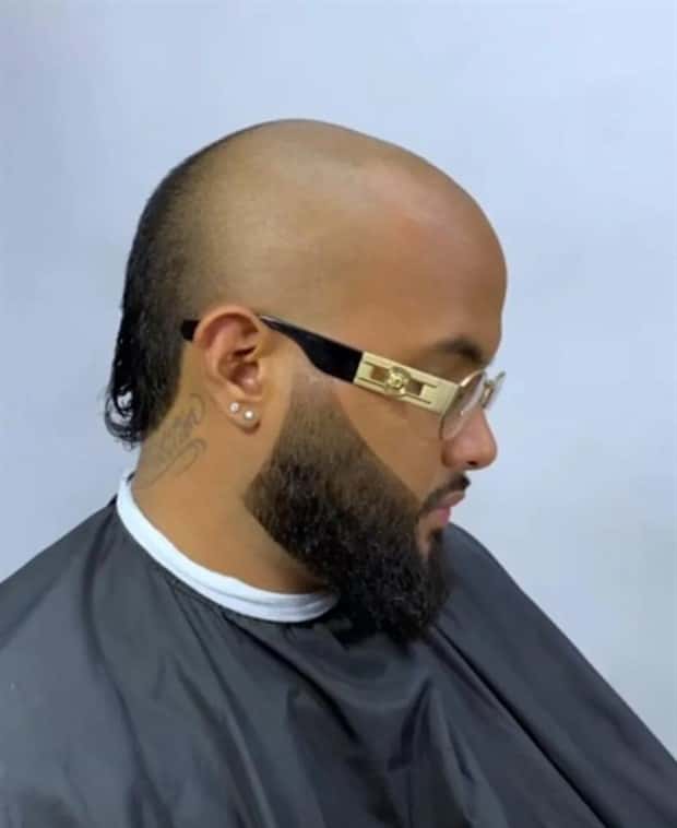 Strange Haircuts that Cannot Go Unnoticed #35 (21 photos)