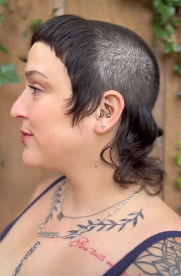 Strange Haircuts that Cannot Go Unnoticed #35 (21 photos)
