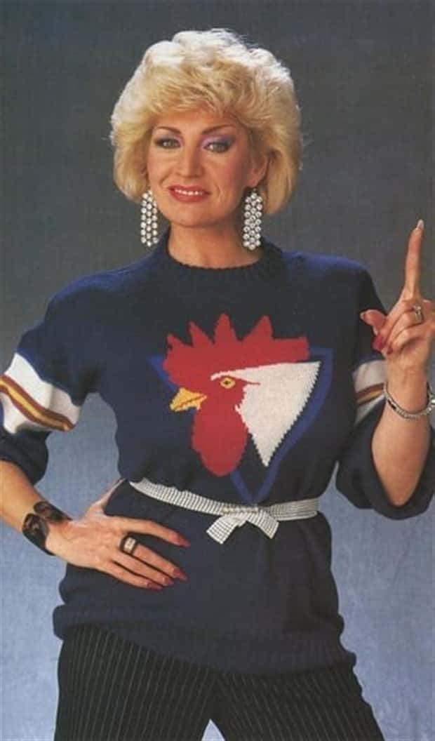 80s sweaters 16 80s Sweaters That Scream Vintage Cool (30 photos)