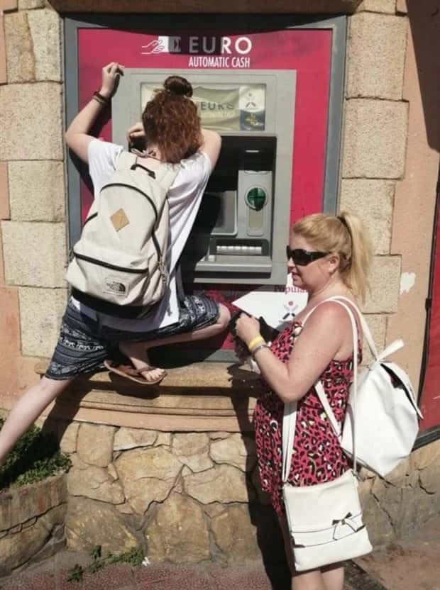 short people 21 Being Short Is a Full Time Problem (24 photos)