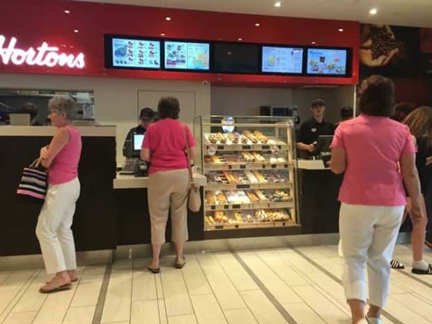 Funny Reality Fails That Feel Like Glitches (23 photos)