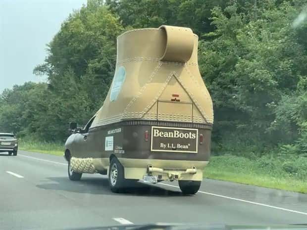 head scratching rides 6 Head Scratching Rides That Defy Logic (21 photos)