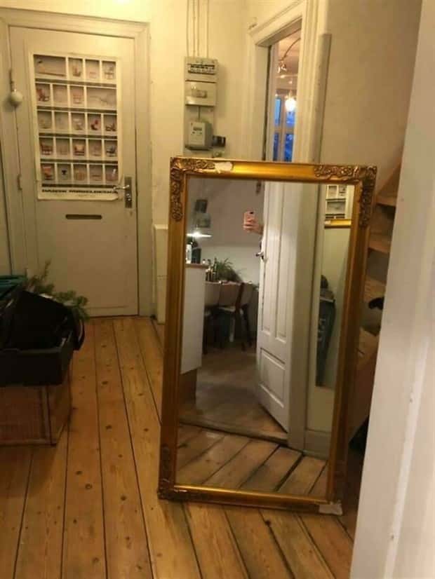 invisible mirror sellers 10 Invisible Mirror Sellers Strike Again (23 photos)