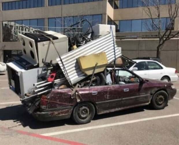 Overloaded Rides Ready to Explode (35 photos)