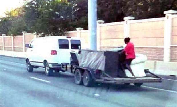 Overloaded Rides Ready to Explode (35 photos)