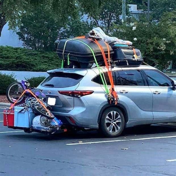 Overloaded Rides Ready to Explode (35 photos)