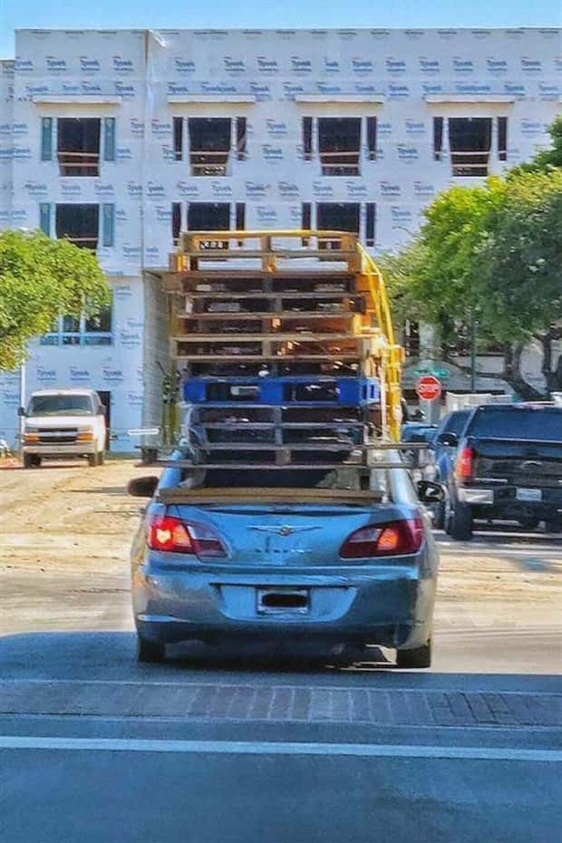 Overloaded Rides Ready to Explode (35 photos)