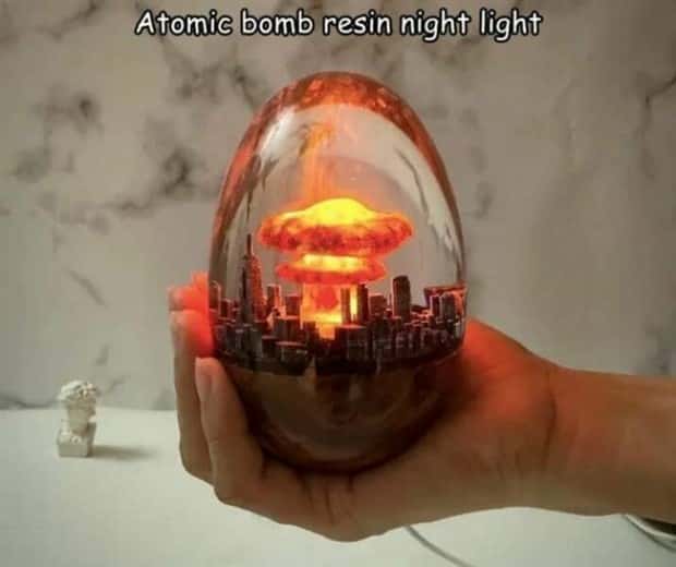 Interesting Pictures with Captions #162 (23 photos)