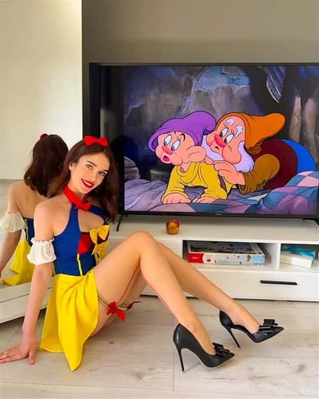 Hot Cosplay Girls #64 (22 photos)