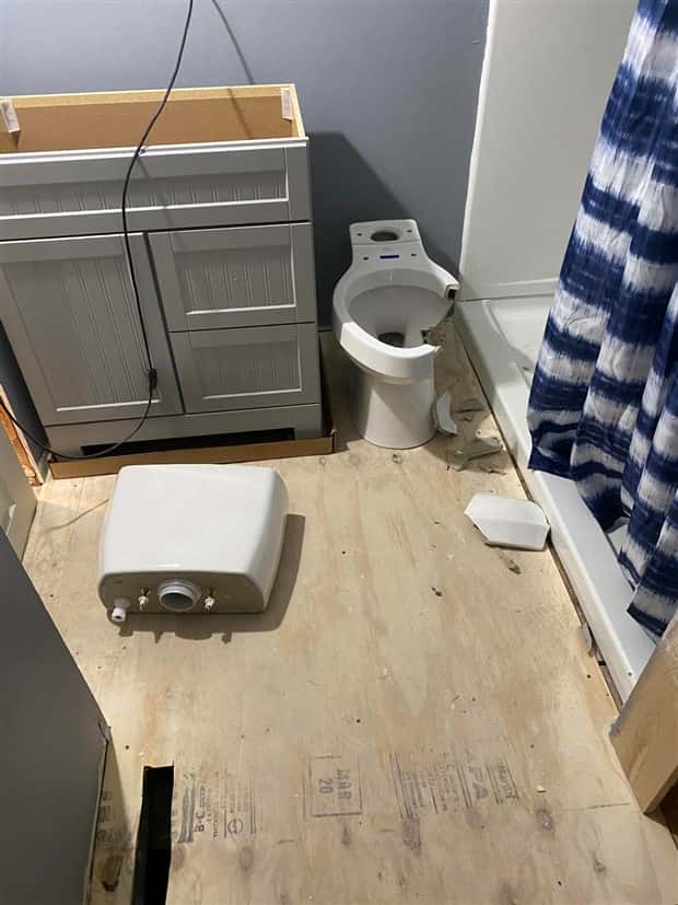 Shit Happens Regularly, Get Used To It #337 (21 photos)