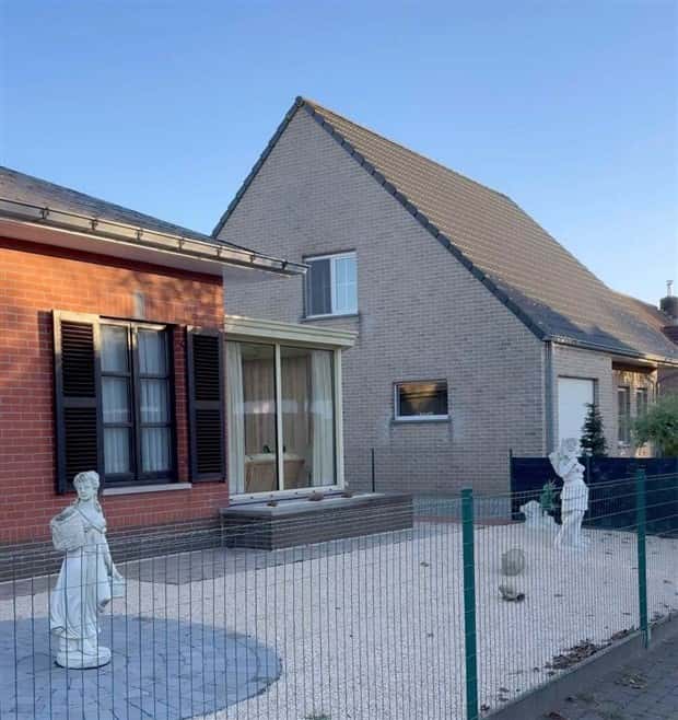 Ridiculously Strange Belgian Houses #11 (31 photos)