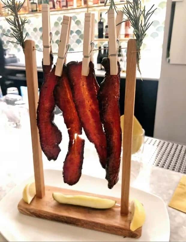 Very Strange Food Serving #25 (21 photos)