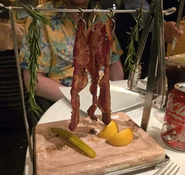 Very Strange Food Serving #25 (21 photos)