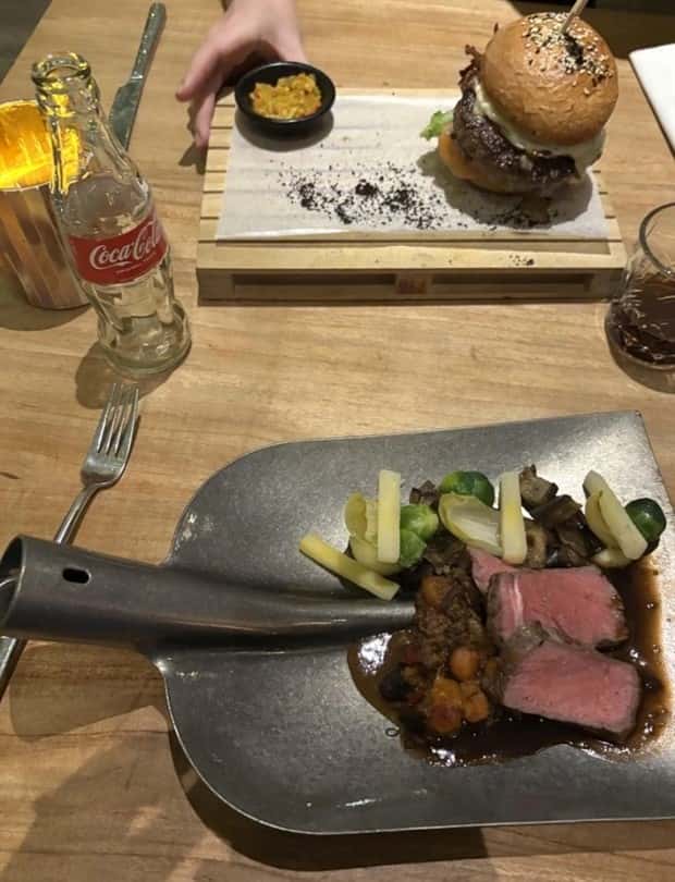 Very Strange Food Serving #25 (21 photos)