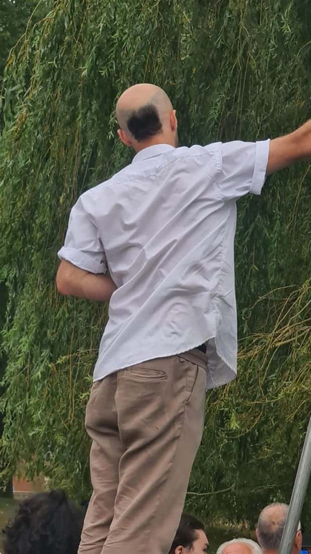 Strange Haircuts that Cannot Go Unnoticed #36 (26 photos)