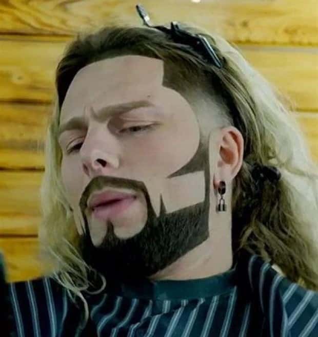 Strange Haircuts that Cannot Go Unnoticed #36 (26 photos)