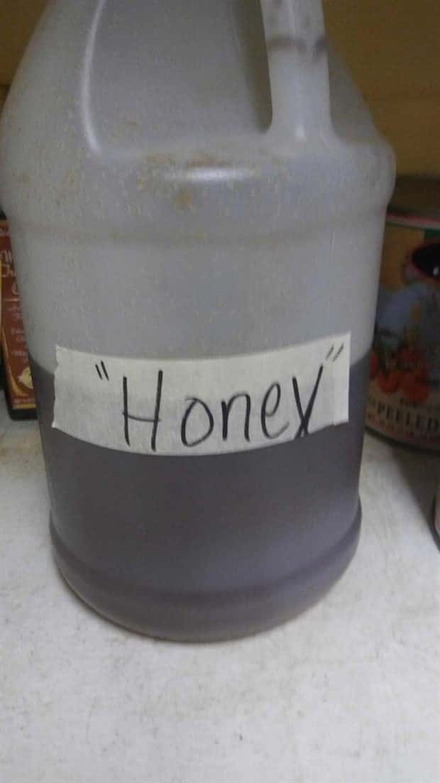 Awkward Quotation Marks Make It Sketchy (30 photos)