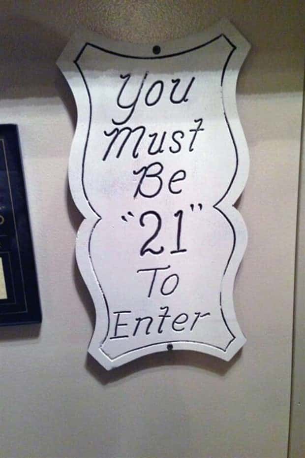 Awkward Quotation Marks Make It Sketchy (30 photos)