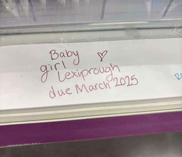 Hilariously Bad Baby Name Choices (35 photos)