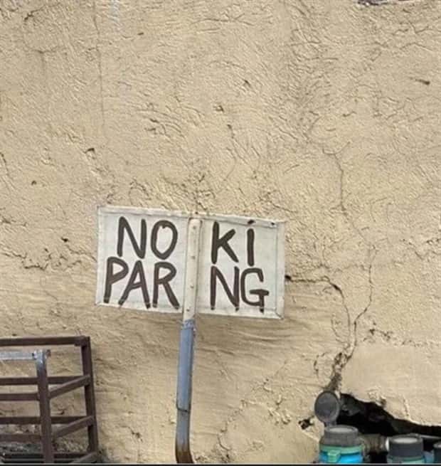 Badly Designed Signs That Fail Hard (26 photos)