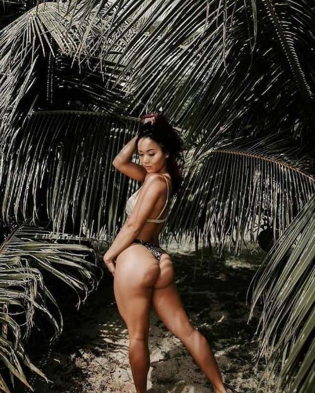 Hot Asian Girls #72 (22 photos)